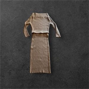 Elegant Tan Ribbed Knit Blouse